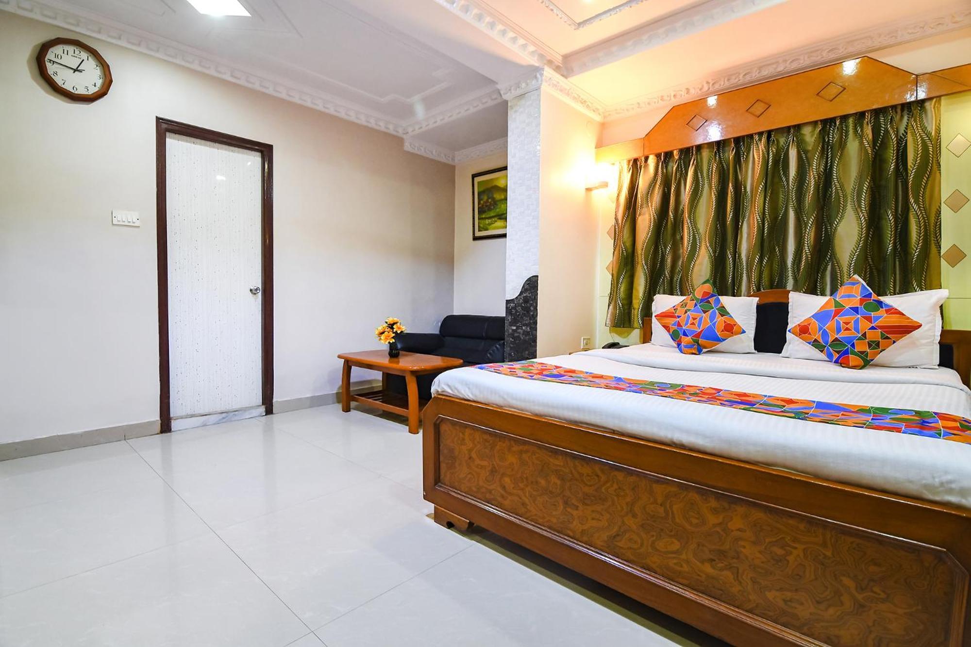 Hotel FabExpress Wild Orchid Kalkutta Exterior foto
