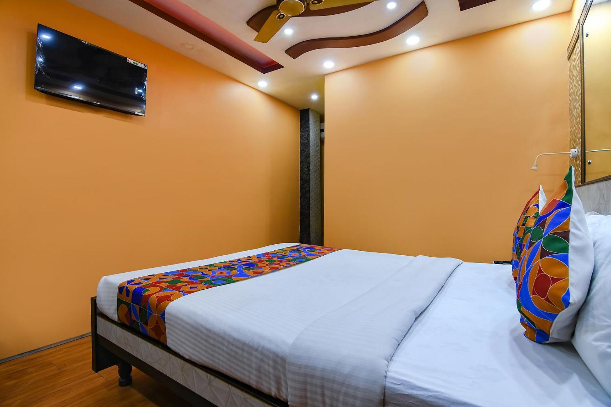 Hotel FabExpress Wild Orchid Kalkutta Exterior foto