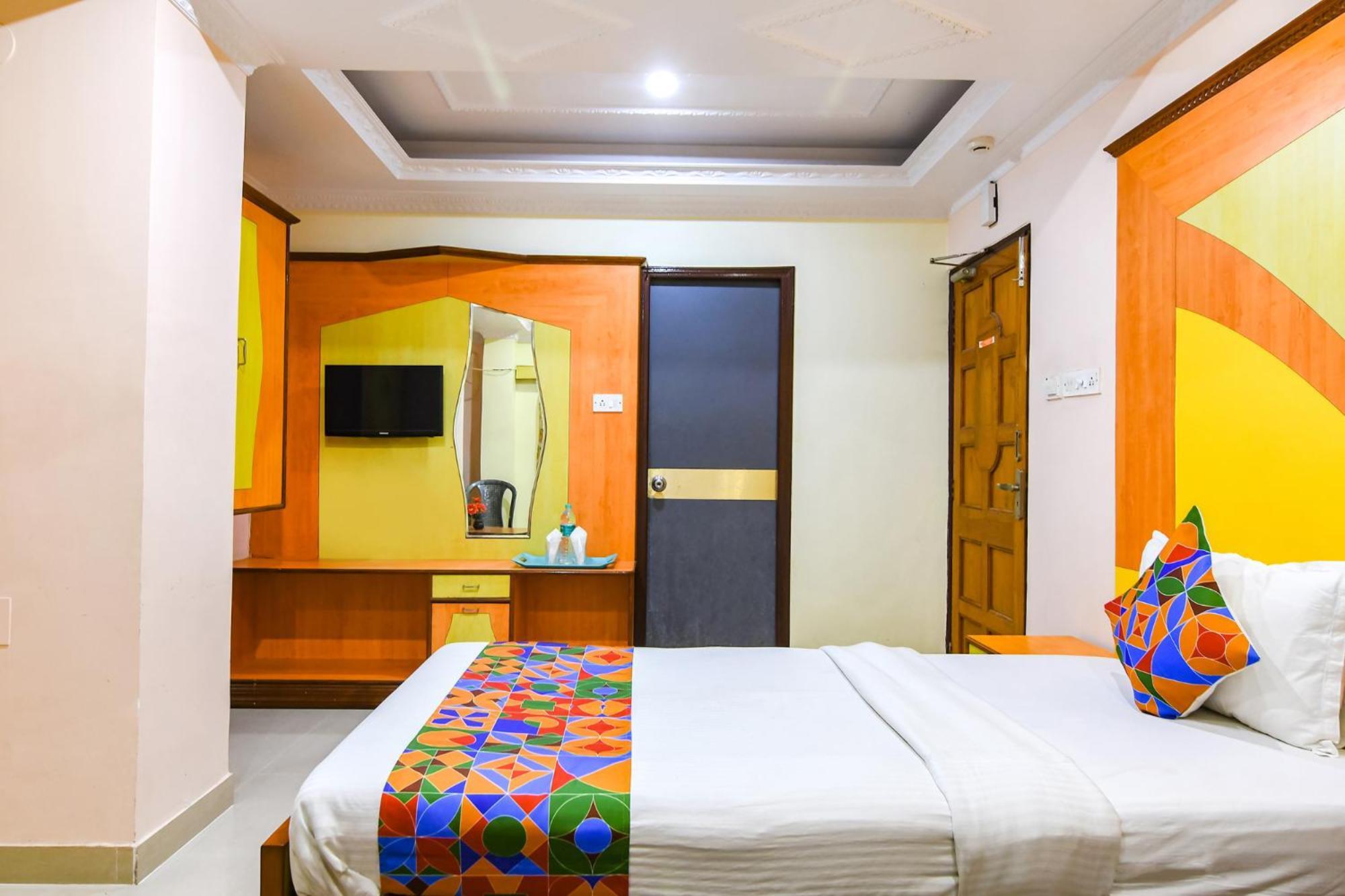 Hotel FabExpress Wild Orchid Kalkutta Exterior foto